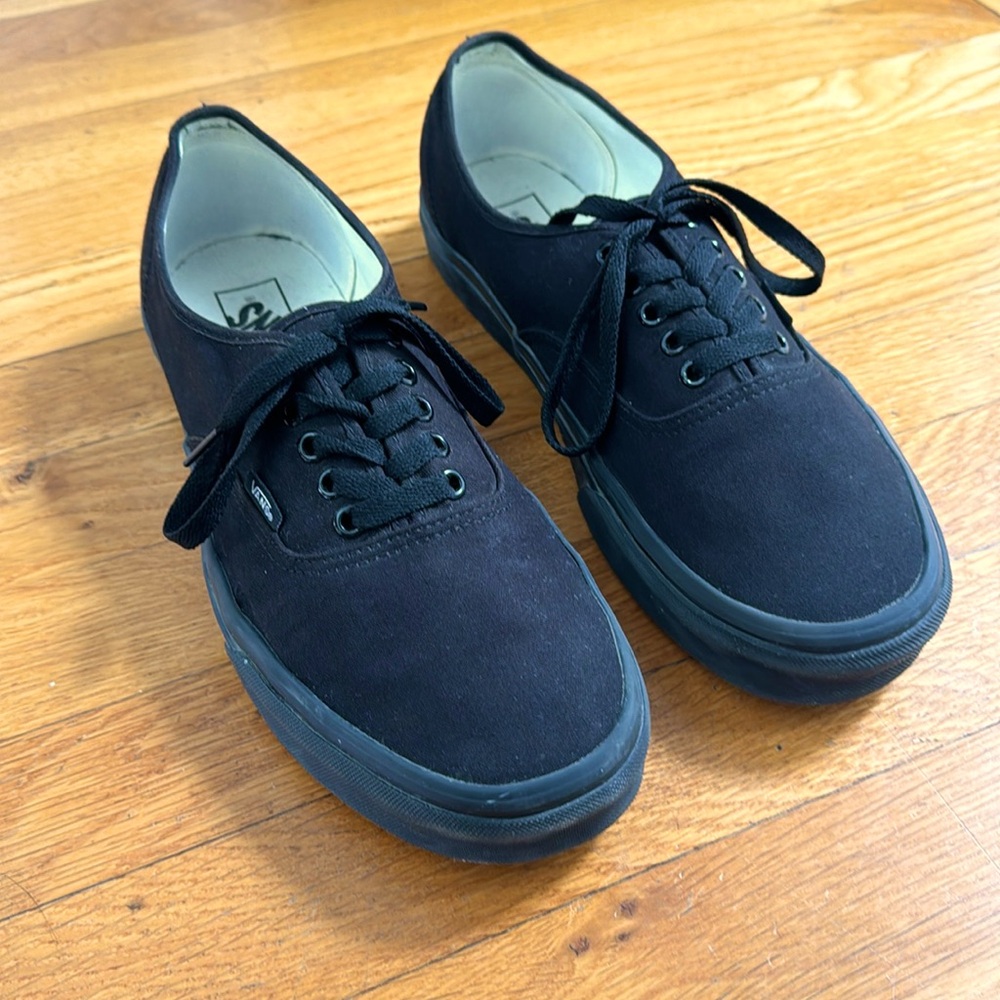 11 Black Vans Authentic Shoe